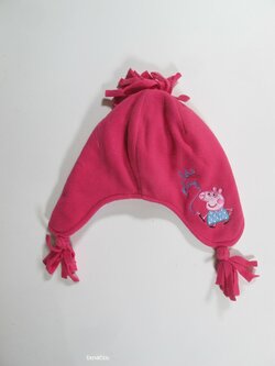 Zimní růžová čepice pro holky secondhand Zimní růžová čepice pro holky secondhand
