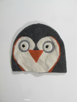 Zimní čepice pro holky tučnák secondhad Zimní čepice pro holky tučnák secondhad