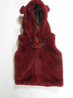 Chlupatá vesta vínová secondhand Chlupatá vesta vínová secondhand