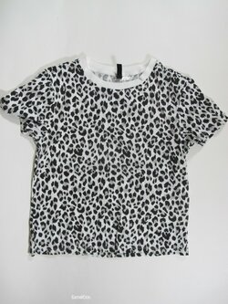 Triko černo bílé pro holky secondhand Triko černo bílé pro holky secondhand