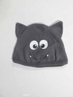 Čepička šedá pro kluky secondhand Čepička šedá pro kluky secondhand