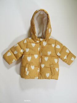 Zimní srdíčková bunda pro holkou secondhand Zimní srdíčková bunda pro holkou secondhand