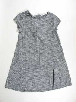 Šaty pro holky s pruhem secondhand Šaty pro holky s pruhem secondhand