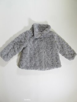 Dívčí šedý kabátek chlupatý secondhand