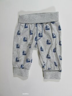 Tepláčky pro kluky  šedé s lodičkami secondhand