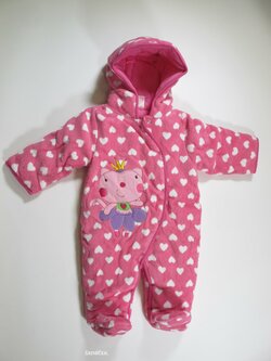 Zimní fleesová srdíčková kombinéza pro holky secondhand Zimní fleesová srdíčková kombinéza pro holky secondhand