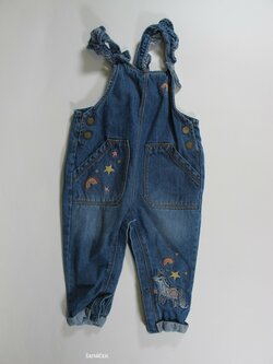 Džínové kalhoty s laclem pro holky secondhand Džínové kalhoty s laclem pro holky secondhand