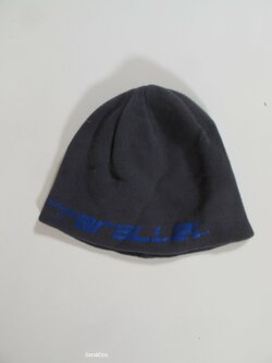 Zimní čepice pro kluky s nápisem secondhand Zimní čepice pro kluky s nápisem secondhand