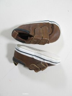 Hnědé botičky pro kluky secondhand Hnědé botičky pro kluky secondhand