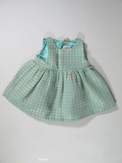 Šaty zeleno zlaté pro holky secondhand Šaty zeleno zlaté pro holky secondhand