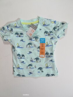 Triko pro kluky sv zelené  s obrázky  outlet