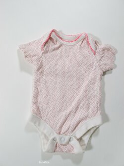 Body se vzorem pro holky secondhand Body se vzorem pro holky secondhand