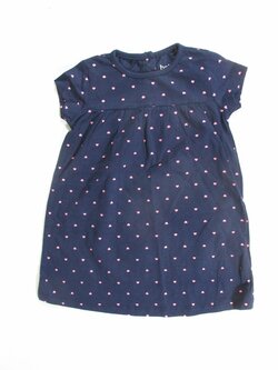 Šaty s puntíkem pro holky secondhand Šaty s puntíkem pro holky secondhand