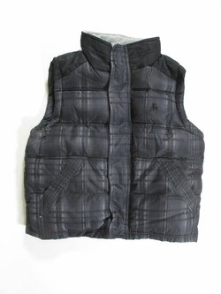 Černá vesta pro kluky secondhand Černá vesta pro kluky secondhand