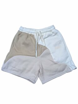 Světlé teplákové kraťasy pro holky secondhand Světlé teplákové kraťasy pro holky secondhand