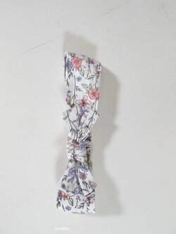 Kytkovná čelenka pro holky secondhand Kytkovná čelenka pro holky secondhand