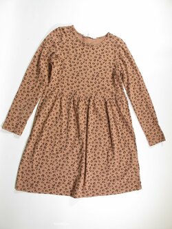 Šaty pro holky se vzorem secondhand Šaty pro holky se vzorem secondhand