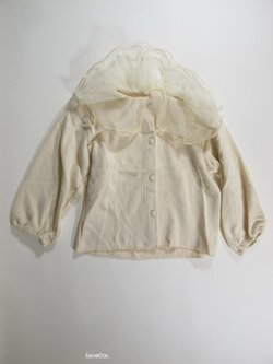 Světlé triko s volánkem secondhand Světlé triko s volánkem secondhand