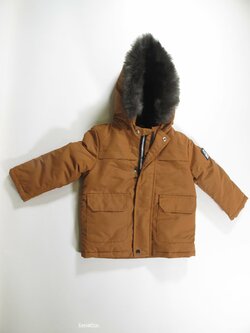 Hnědá zimní bunda pro kluky secondhand Hnědá zimní bunda pro kluky secondhand