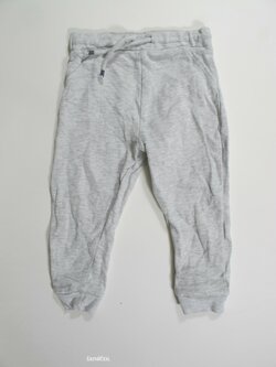 Šedé tepláky pro kluky secondhand