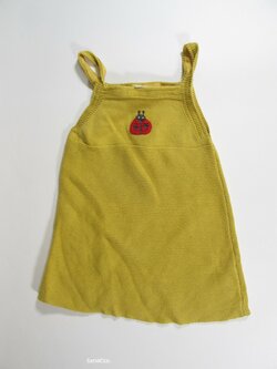 Šaty svetýrkové okrové secondhand Šaty svetýrkové okrové secondhand