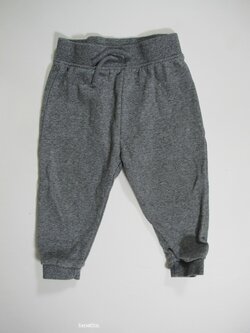 Šedé tepláky pro kluky secondhand Šedé tepláky pro kluky secondhand