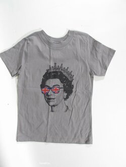 Triko pro holky šedé secondhand Triko pro holky šedé secondhand