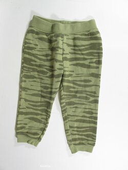 Zelené tepláky pro kluky secondhand Zelené tepláky pro kluky secondhand