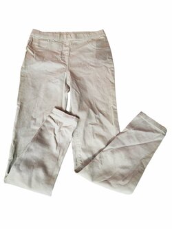 Světle zelené kalhoty pro holky s gumou v pase secondhand George Světle zelené kalhoty pro holky s gumou v pase secondhand George