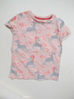 Obrázkové triko pro holky od pyžama secondhand Obrázkové triko pro holky od pyžama secondhand