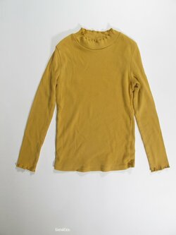 Triko dl.rukáv pro holky okrové secondhand Triko dl.rukáv pro holky okrové secondhand