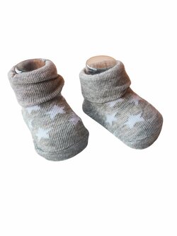 Šedé ponožky s hvězdičkami pro holky outlet Šedé ponožky s hvězdičkami pro holky outlet