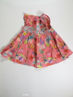 Šaty s kytkami pro holky secondhand Šaty s kytkami pro holky secondhand