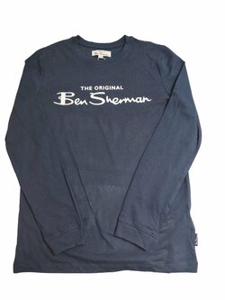Tmavě modré triko s nápisem pro kluky outlet Ben Sherman Tmavě modré triko s nápisem pro kluky outlet Ben Sherman
