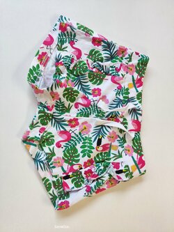 Kraťasy pro holky s plameňáky secondhand Kraťasy pro holky s plameňáky secondhand