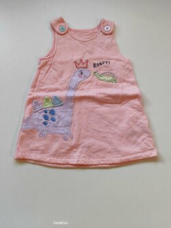 Růžové šaty s dinosaury na lacl secondhand Růžové šaty s dinosaury na lacl secondhand