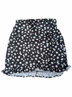 Černá sukeň pro holky s kytičkami secondhand Shein