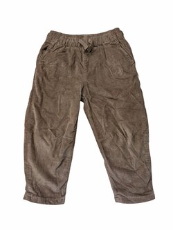 Hnědé kalhoty žebrované pro kluky secondhand Zara Hnědé kalhoty žebrované pro kluky secondhand Zara