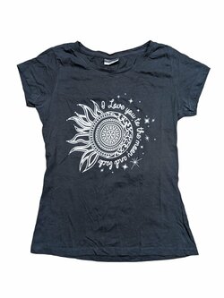 Černé triko s obrázkem pro holky secondhand Beloved Černé triko s obrázkem pro holky secondhand Beloved