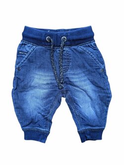 Tmavé džínové kalhoty pro kluky secondhand Next Tmavé džínové kalhoty pro kluky secondhand Next