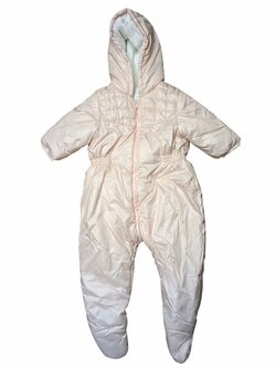 Světle růžová zimní kombinéza pro holky secondhand Carrement Beav Světle růžová zimní kombinéza pro holky secondhand Carrement Beav