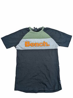 Více barevné triko pro kluky secondhand Bench Více barevné triko pro kluky secondhand Bench
