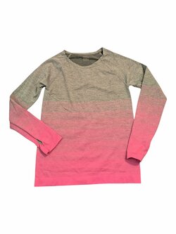 Šedo růžové sportovní triko elaastické pro holky secondhand Šedo růžové sportovní triko elaastické pro holky secondhand