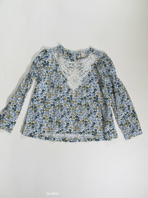 Triko dl.rukáv pro holky s kytkami secondhand