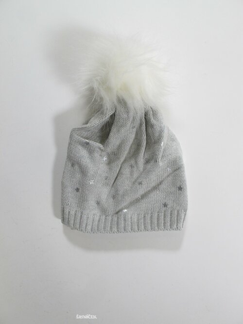 Čepička pro holky s hvězdičkami secondhand