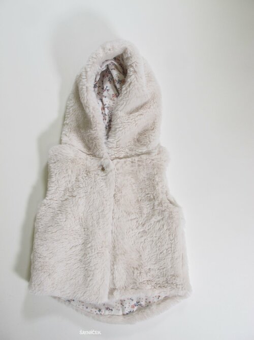 Vesta světlá pro holky secondhand