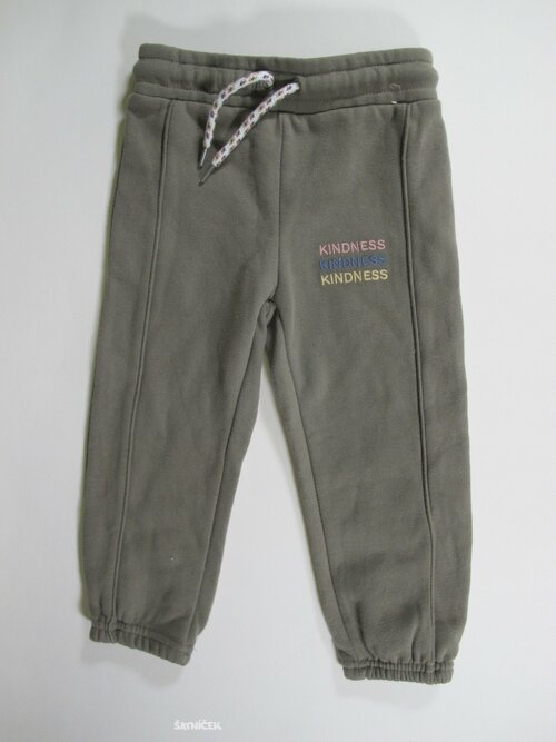 Tepláky zelené pro kluky secondhand