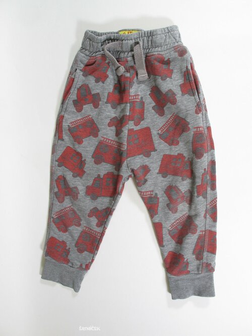 Tepláky s auty pro kluky secondhand