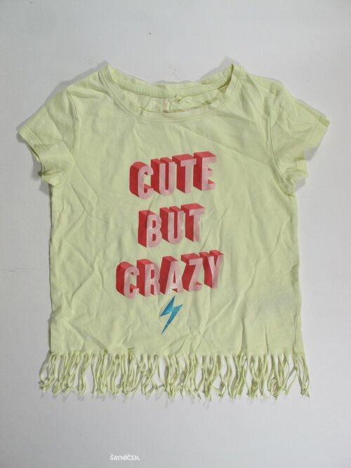 Triko s nápisem  pro holky secondahnd