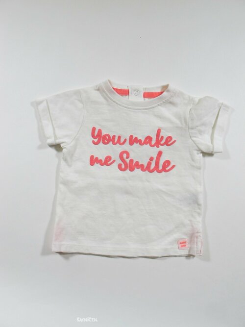 Bílé triko s nápisem second hand